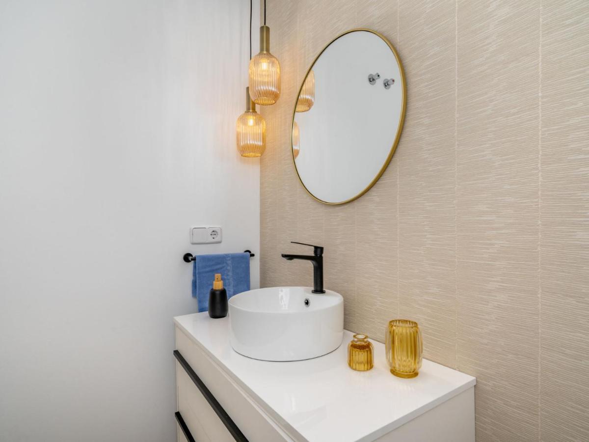 Almendros I By Interhome Apartamento *