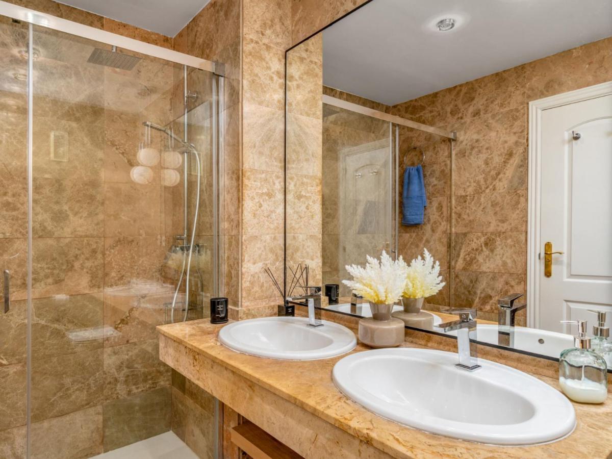Almendros I By Interhome