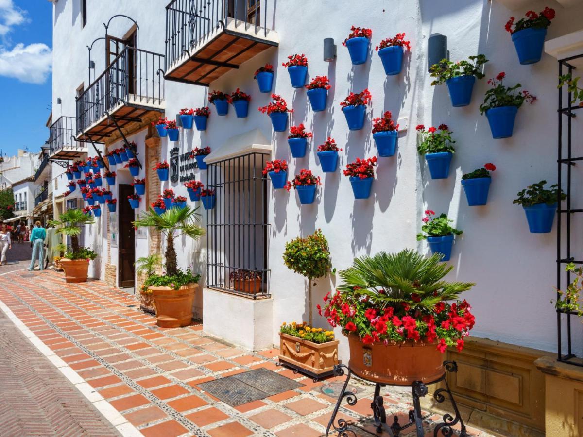 Almendros I By Interhome Apartamento